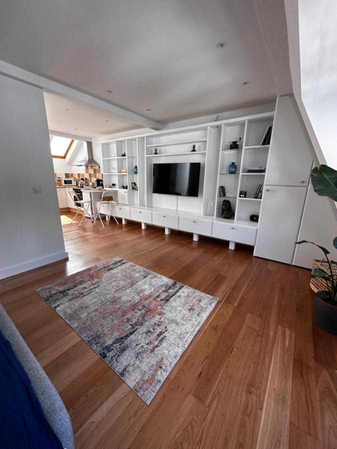 Studio Flat In The Heart Of Hampstead, London Exterior foto
